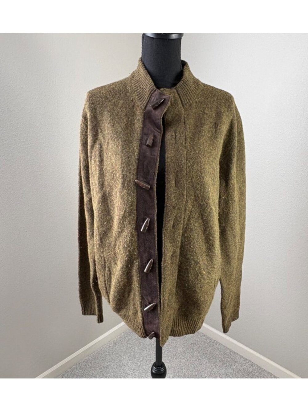 Hart Schaffner Marx Wool Cardigan Mens Medium Green Brown Suede Accent Toggle